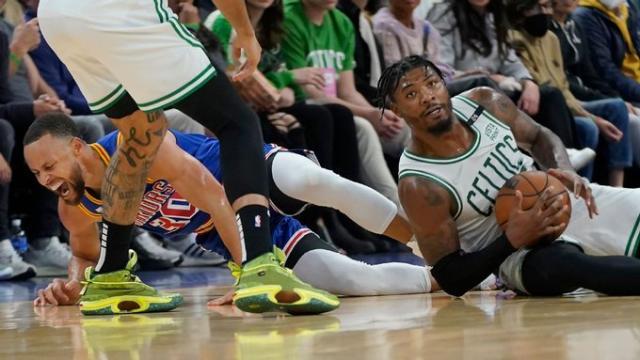 星空体育在线登录-压伤库里飞踹汤普森 勇凯之战斯玛特两演争议动作